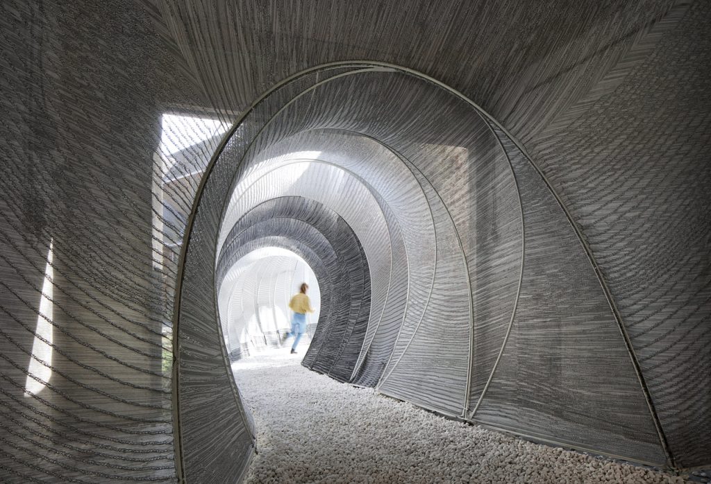 Common Thread, SO-IL, Bruges Triennial 2024 © Filip Dujardin